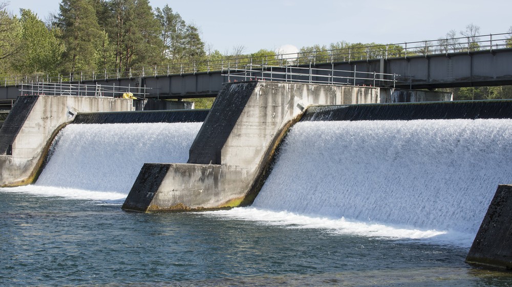 Centrale hydroélectrique au fil de l'eau